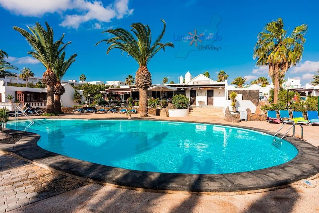 Casa Patty, Piscinas Climatizadas, Primera Linea Costa Teguise Bagian luar foto