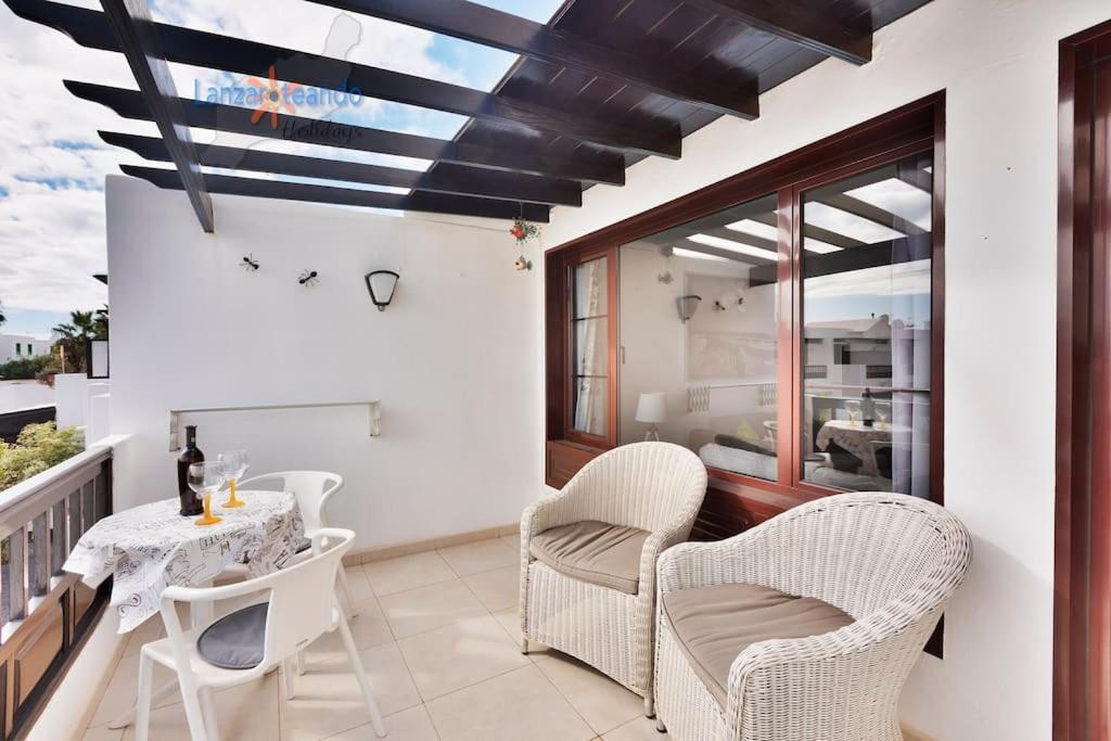 Casa Patty, Piscinas Climatizadas, Primera Linea Costa Teguise Bagian luar foto